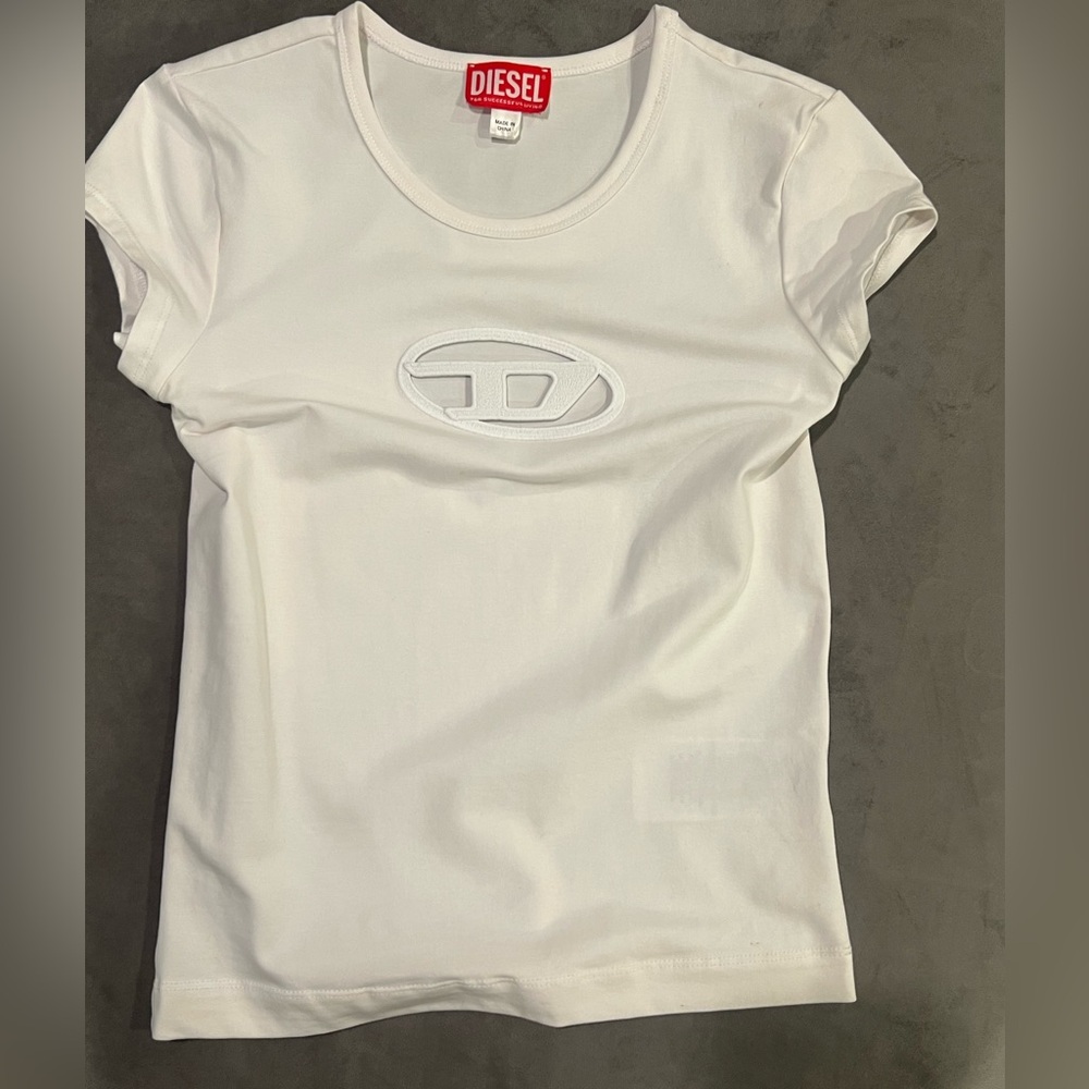 Women’s Diesel shirt